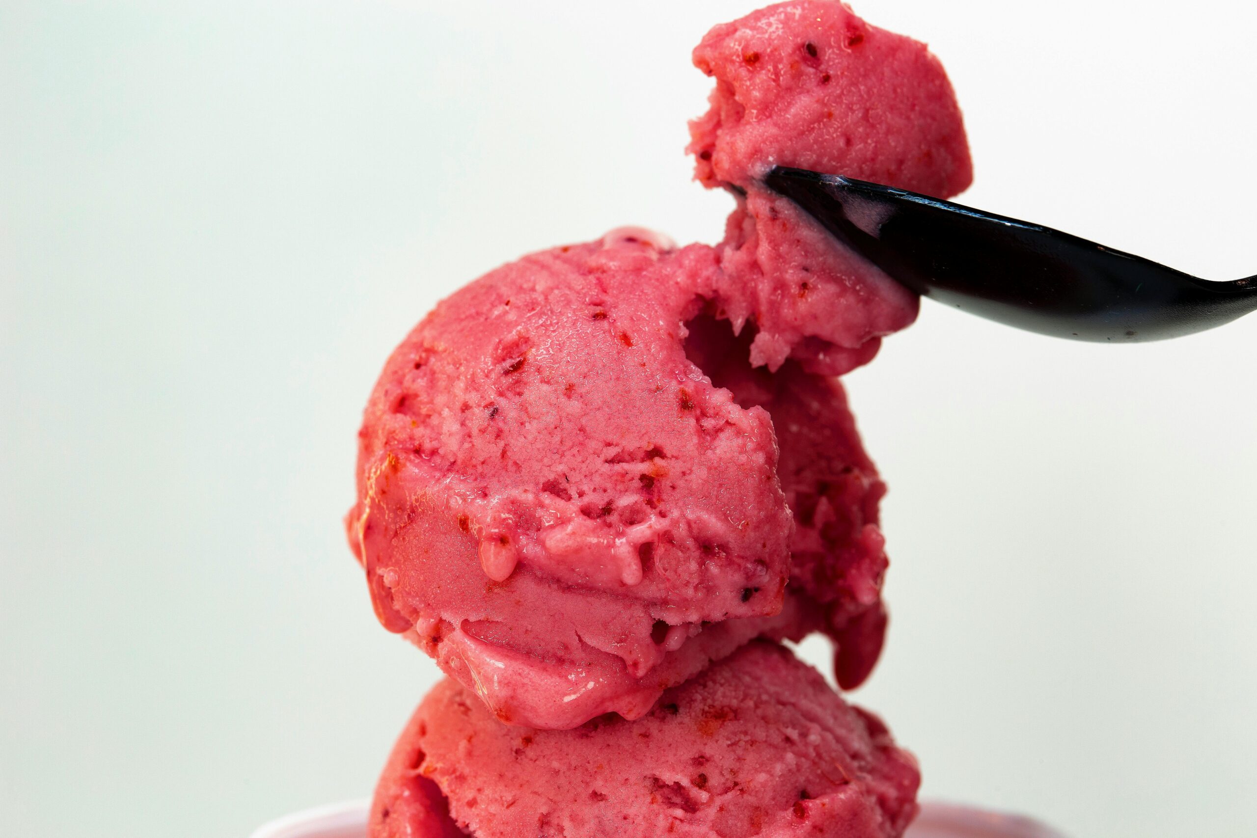 Frozen foods and ice cream supplies for ships